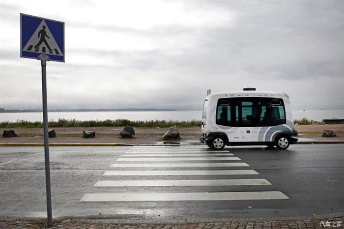 自动驾驶，无人驾驶摆渡车,EasyMile无人驾驶车