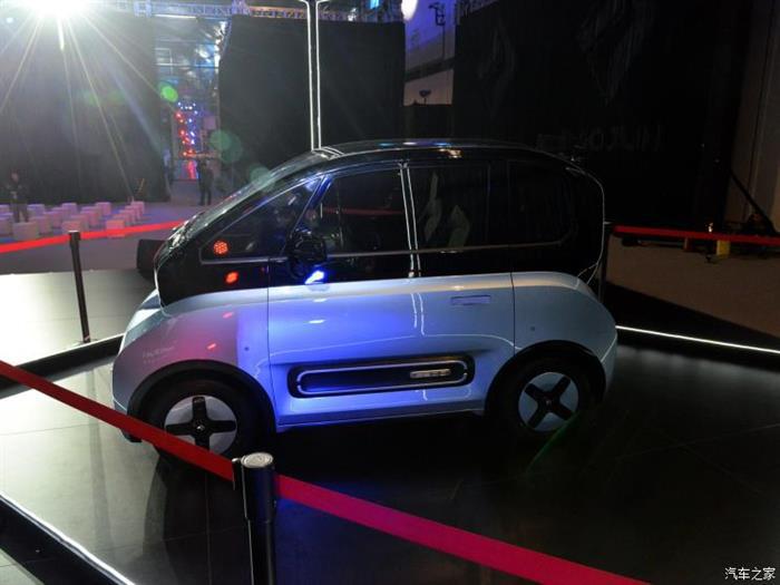 新车，新宝骏E300配置,新宝骏E300上市时间，新宝骏E300价格