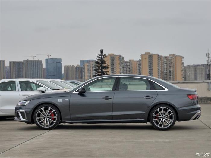 奥迪A4，一汽-大众奥迪A4L上市,一汽-大众奥迪A4L配置，一汽-大众奥迪A4L价格