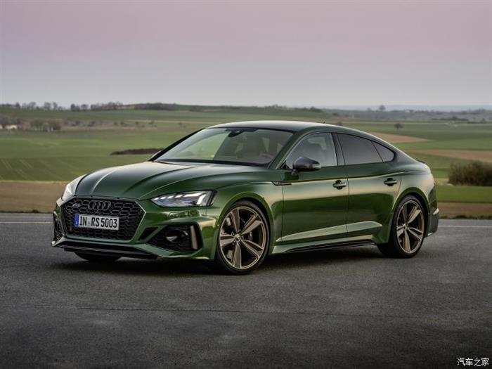 新车，奥迪