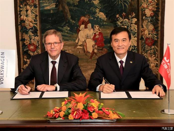 并购合作，新能源汽车,汽车销量,电动汽车