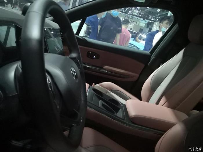 蔚来，蔚来EC6配置