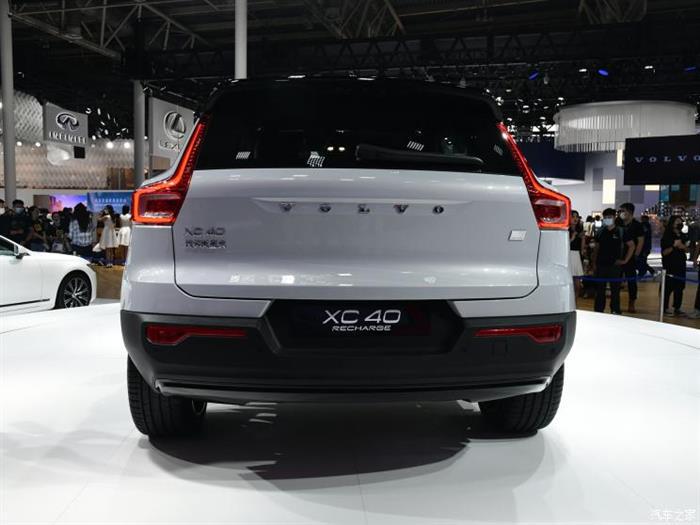 沃尔沃亚太 沃尔沃XC40新能源 2021款 P8 AWD