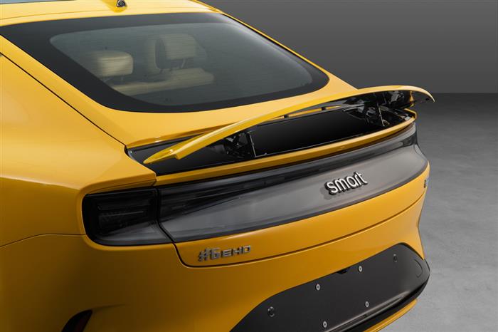 smart精灵6号亮相工信部 定位豪华掀背轿车 综合续航超1800公里