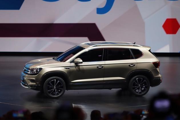 上汽大众，上汽大众THARU,上汽大众THARU嵌入式显示屏