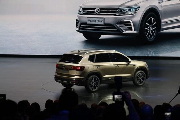 上汽大众，上汽大众THARU,上汽大众THARU嵌入式显示屏