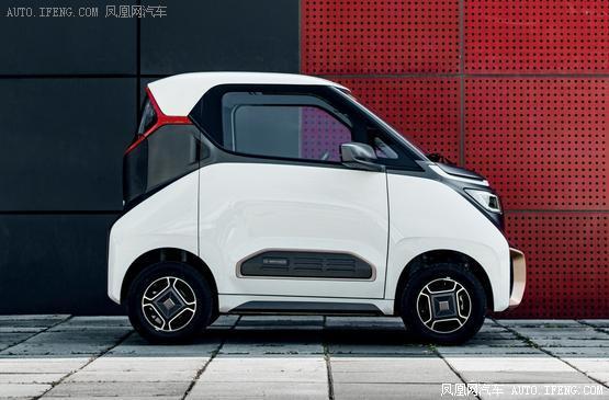 宝骏E200内饰,宝骏E200纯电动，