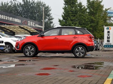 起亚KX3，成都车展,起亚KX3谍照，起亚KX3配置