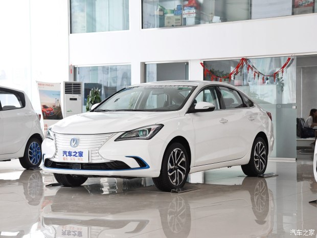 长安新逸动,长安新逸动EV，长安新逸动10月18日上市