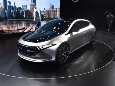 奔驰EQ首款量产车,奔驰EQC，奔驰EQC全球首发