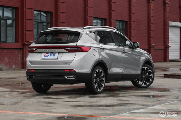 天津一汽骏派D80