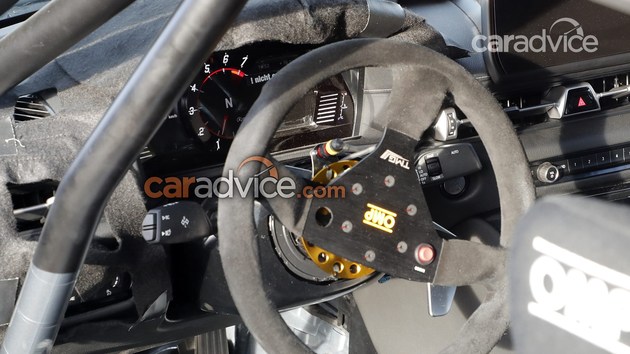 丰田Supra内饰,丰田Supra上市，宝马Z4内饰