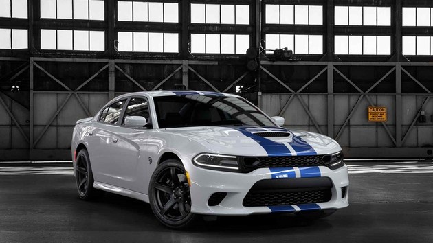 2019款道奇charger srt地狱猫 将新增全新条纹颜色