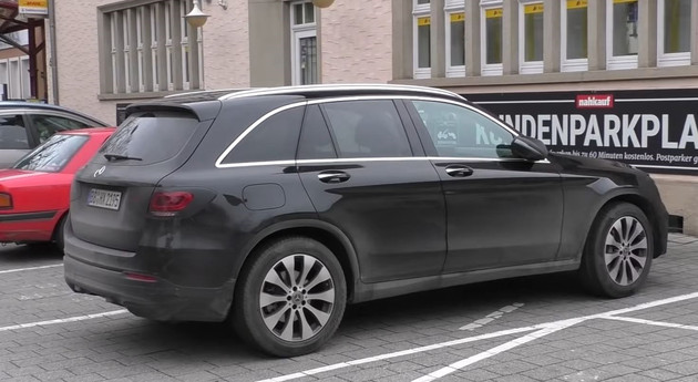 新车，奔驰新款GLC路试谍照,奔驰新款GLC内饰，奔驰新款GLC动力