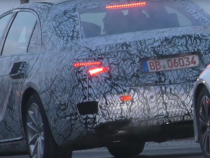 新车，奔驰全新S级实车