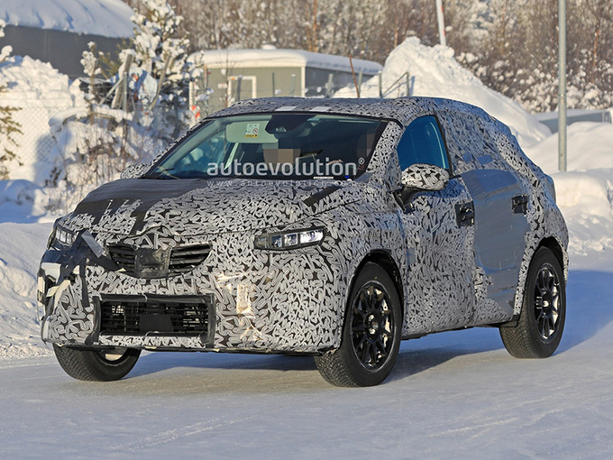 雷诺全新卡缤小型SUV明年上市