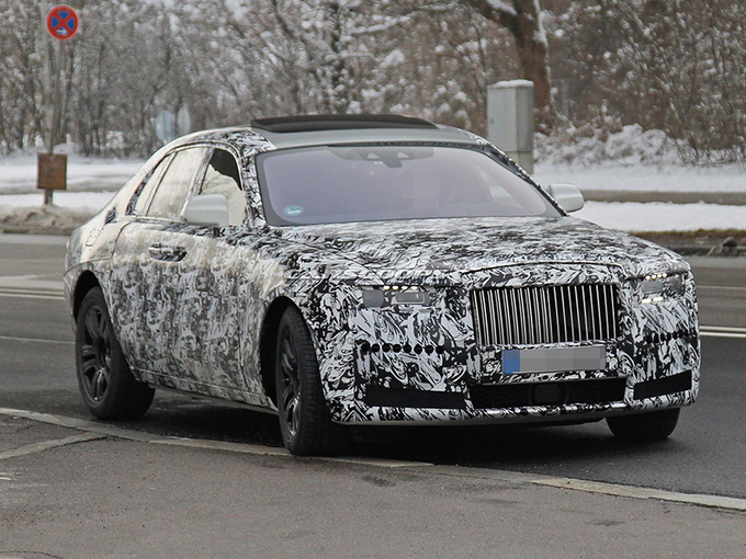 劳斯莱斯轿车,劳斯莱斯轿车换全新平台，劳斯莱斯新轿车年底发布