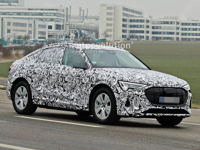 SUV，奥迪纯电SUV