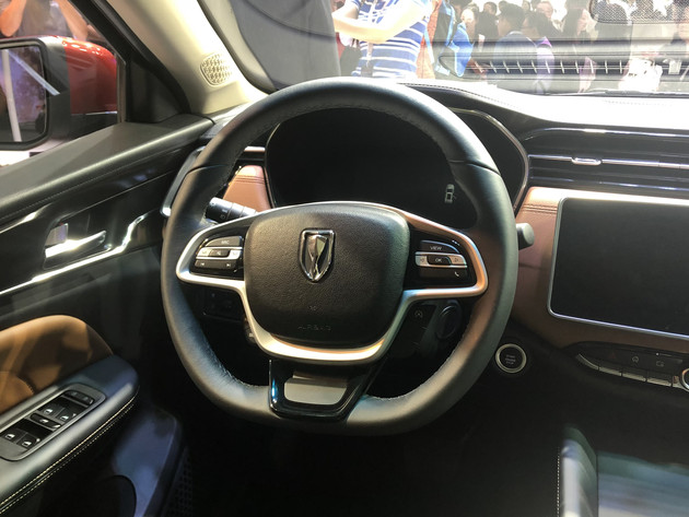 华晨雷诺观境上市