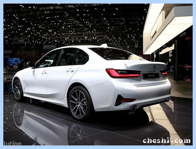 宝马全新3系插混版