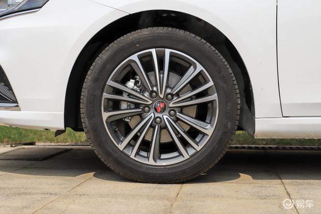 荣威i6，荣威i6 PLUS,荣威i6 PLUS上市