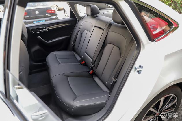 荣威i6，荣威i6 PLUS,荣威i6 PLUS上市