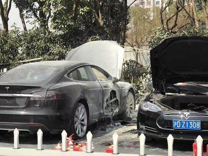特斯拉，特斯拉充电桩安装,特斯拉安全隐患