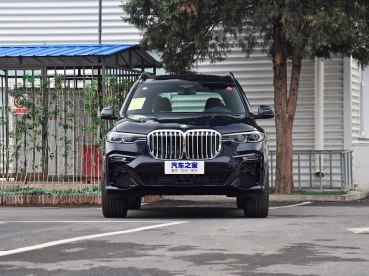 SUV，宝马X7,宝马X7上市
