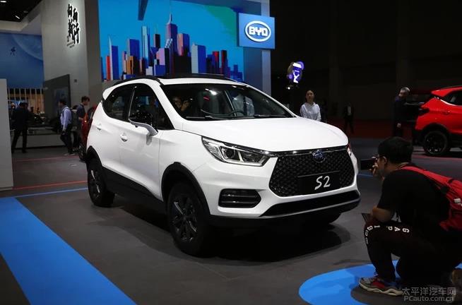 比亚迪，比亚迪S2