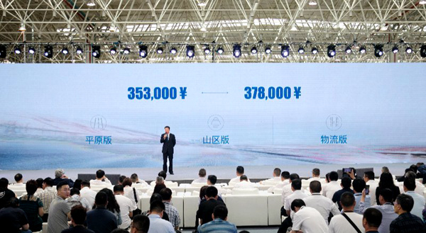 吉利甲醇重卡M100