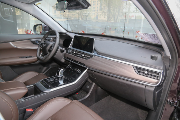 新车，新款奇瑞瑞虎8