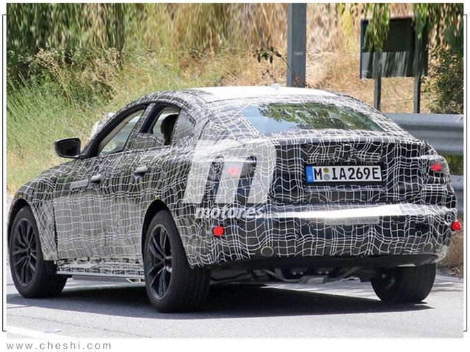 宝马4系纯电动,新车