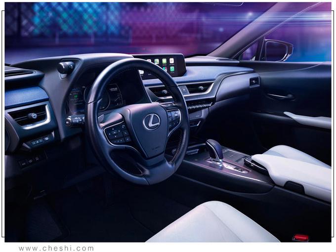 雷克萨斯全新UX300e