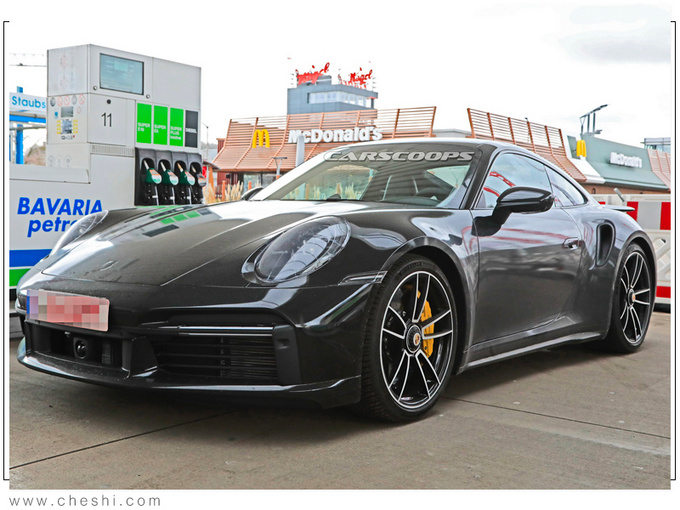 保时捷全新911 turbo s实车曝光!下月即将亮相