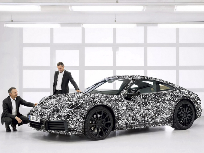 保时捷全新911插混版