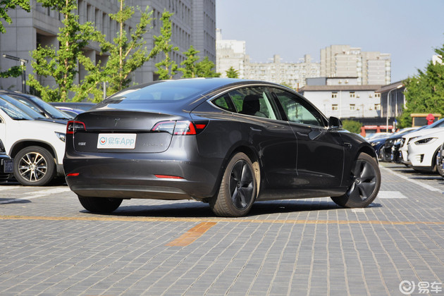 特斯拉，特斯拉