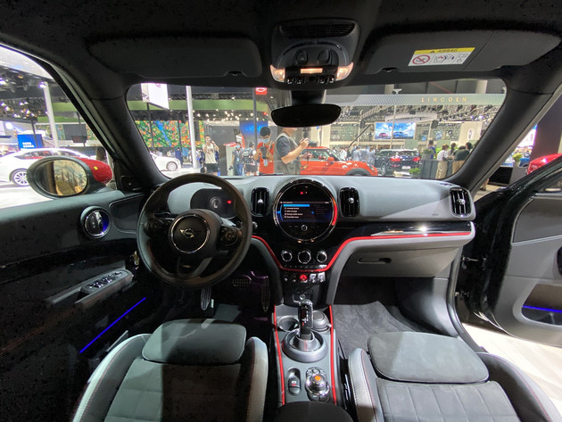 2020成都车展:新款MINI COUNTRYMAN 预售24.88-39.98万 2020成都车展:新款MINI COUNTRYMAN 预售24.88-39.98万
