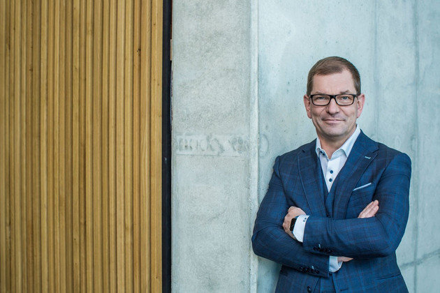 特斯拉，特斯拉,奥迪