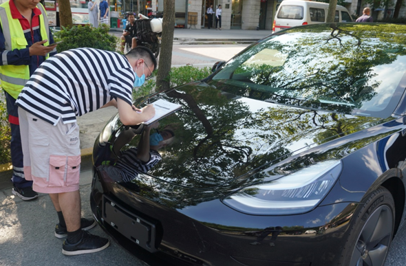 双标？首位拼多多团购车主已提车，武汉车主却被拒