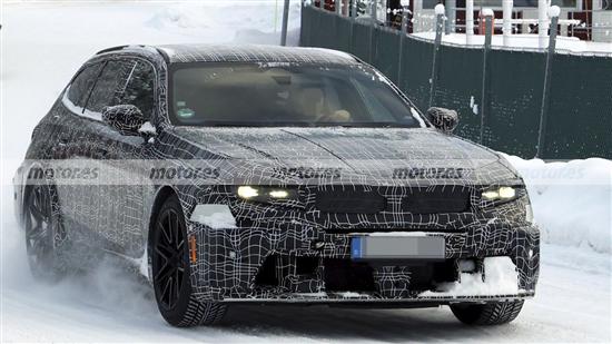 有望2027年上市 新款宝马M5旅行版谍照曝光