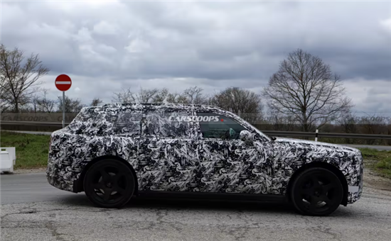 劳斯莱斯全新纯电SUV谍照曝光