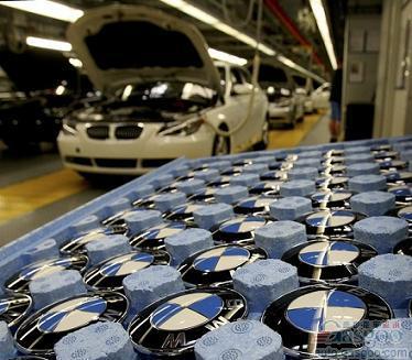 宝马、奔驰热销 豪车工厂圣诞节将加班赶产