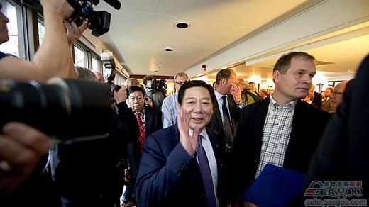 萨博竞购赢家或已落定 庞青年证实巨额报价