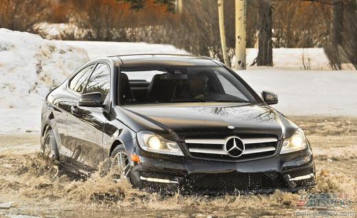2012款奔驰C350 4Matic轿跑车动力总成概览①