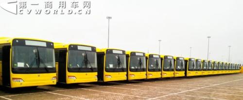 中通客车2013年出口近1800辆 销售额将破6.2亿
