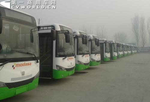 中通客车2013年出口近1800辆 销售额将破6.2亿