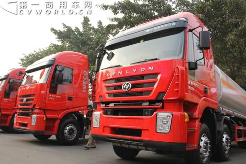看淡2014重卡市场 上依红要逆市卖3.2万辆