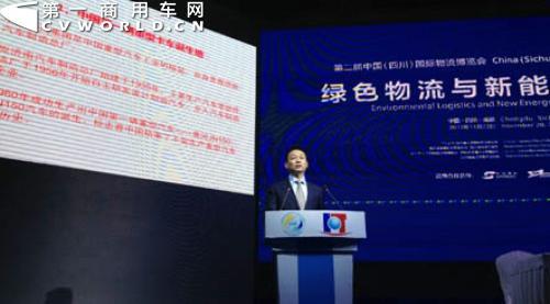 百辆订单层出不穷 2013年商用车大单盘点