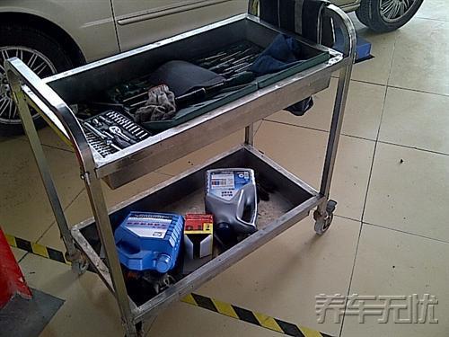 4S店“崩溃”了  车主都上养车无忧网做自助保养