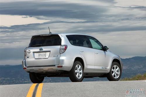 丰田发布RAV4-EV 具备普通和运动两种驾驶模式